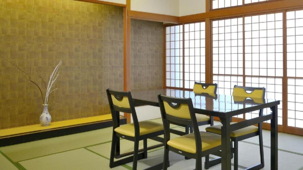 Gensen Yunoyado Sennotani Hotell Minakami Exteriör bild